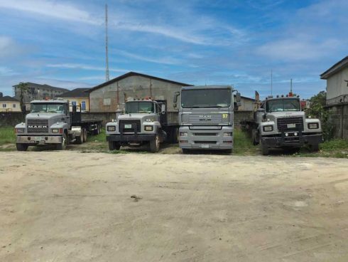 Flat Bed Trucks